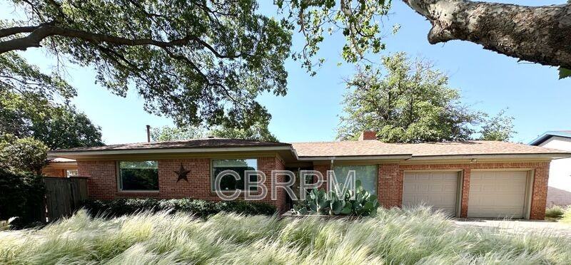 1717 30th Street - Photo 3 of 22