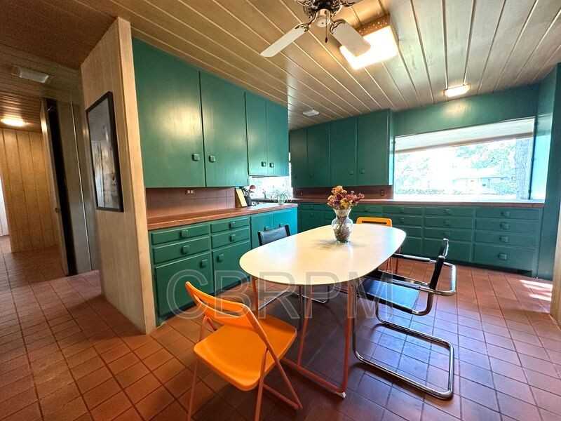 1717 30th Street - Photo 6 of 22