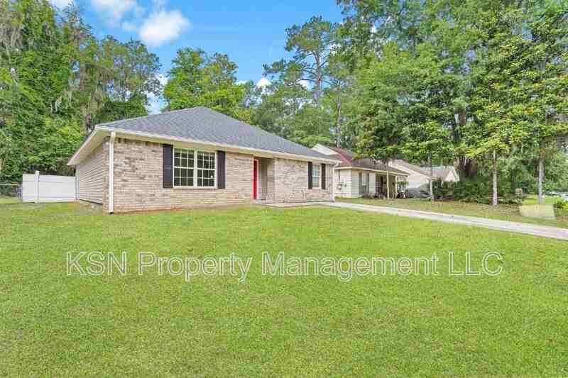 7331 Leghorn St - Photo 4 of 38