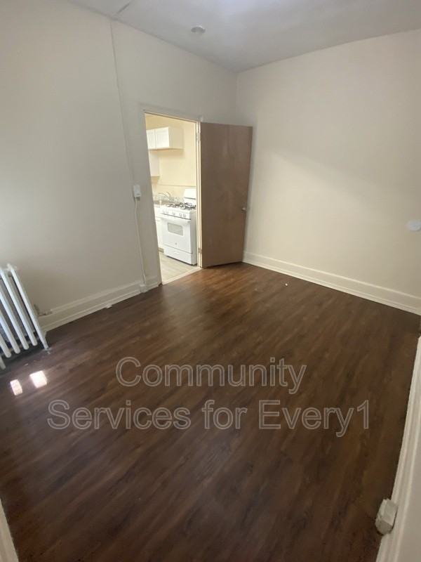 2425 Delaware Ave #2 - Photo 6 of 7