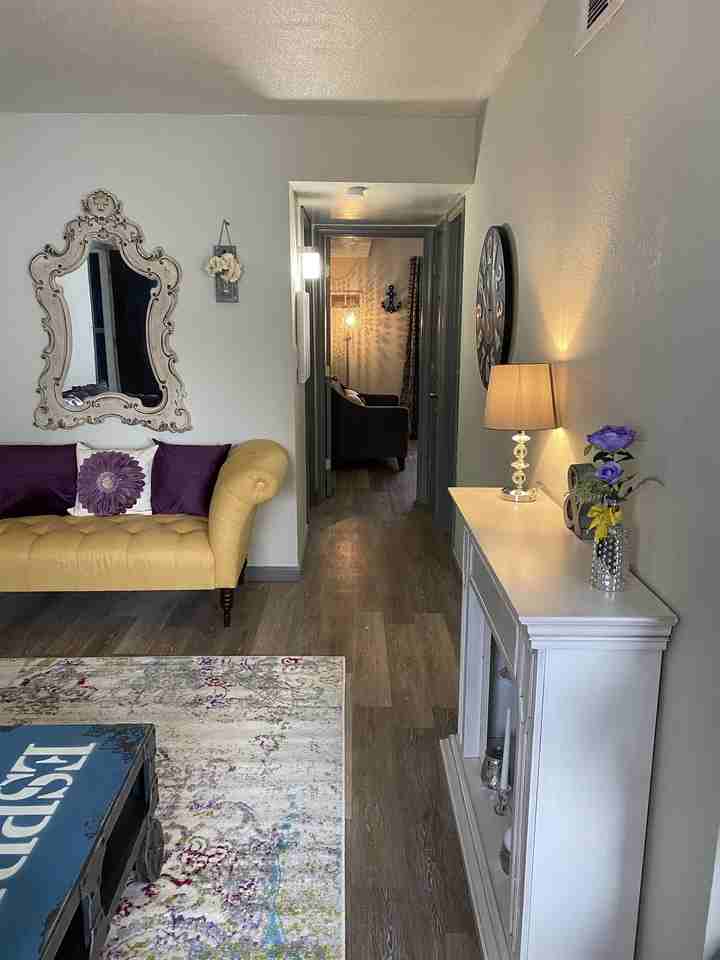 Anchor Point - Photo 7 of 46