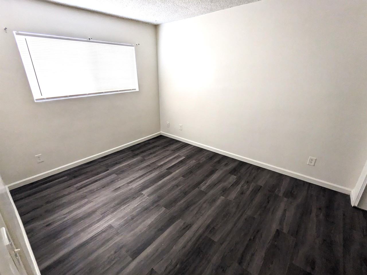 1822 Bridge Street - Photo 2 of 5