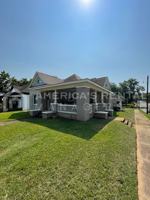 featured image of 1701 Berkley Ave