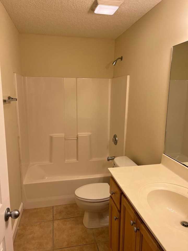 185 Drew Cir - Photo 5 of 12