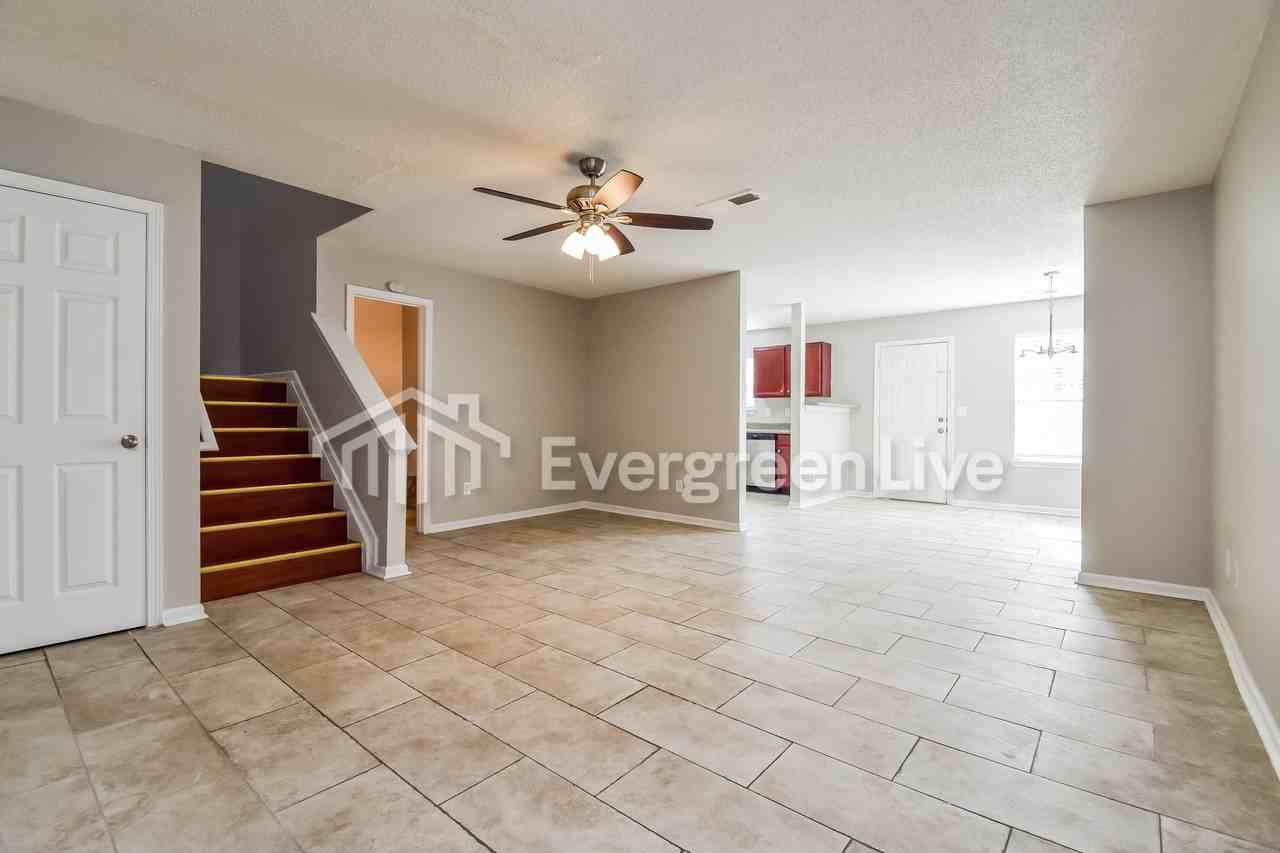 1254 Brookstone Rd - Photo 4 of 20