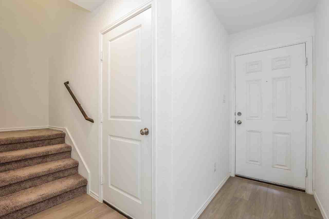 4274 Thalweg Way - Photo 3 of 21