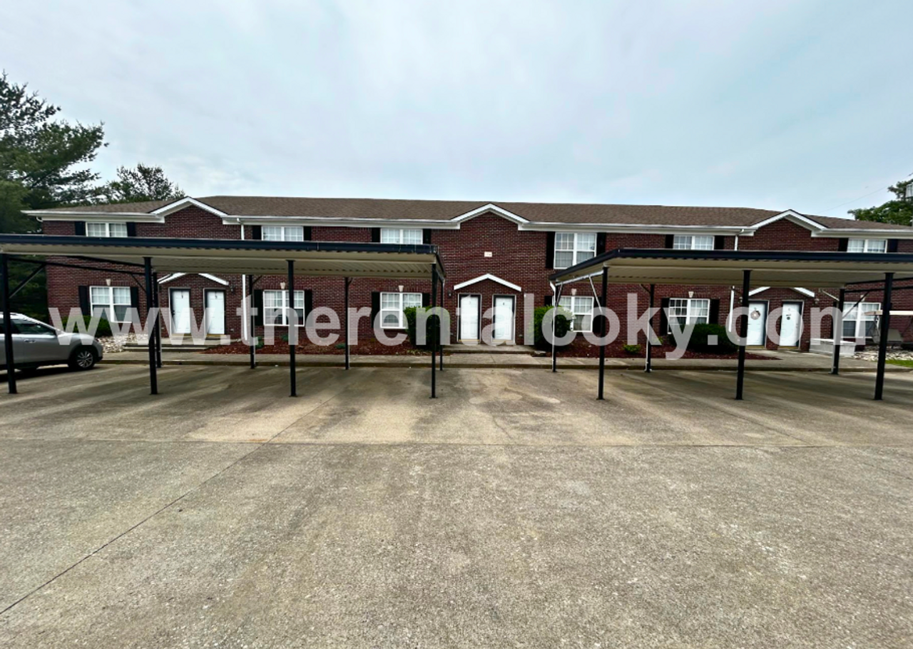 124 Mallory - Photo 2 of 5