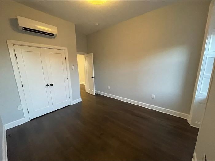 119 Wayne St #4 - Photo 2 of 4