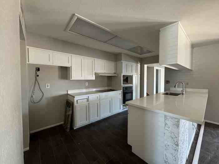 1959 E Loyola Dr - Photo 3 of 14