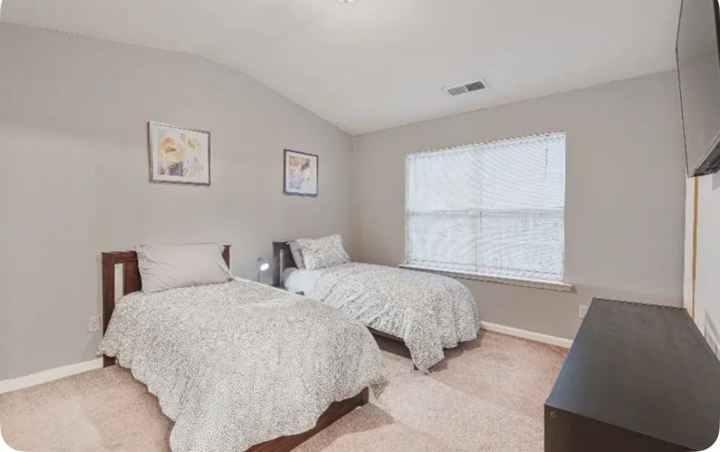 741 Crestwell Cir Sw #714 - Photo 6 of 11