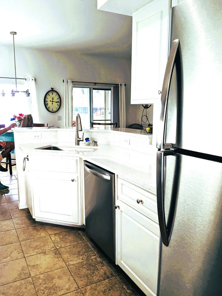 Tropical Moon Ct #NA - Photo 2 of 24