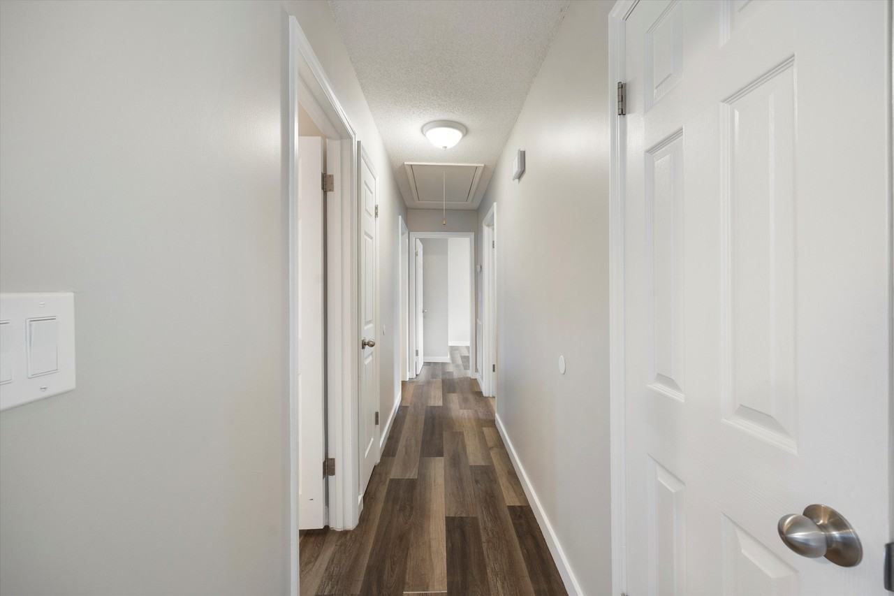 1383 Meadowood Dr #NA - Photo 3 of 25
