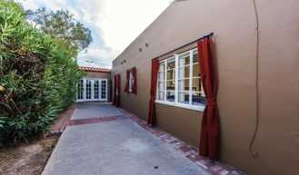 1629 W Wilshire Dr - Photo 1 of 1