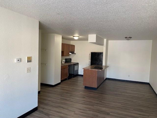 525 13th St S #100 - Photo 4 of 7