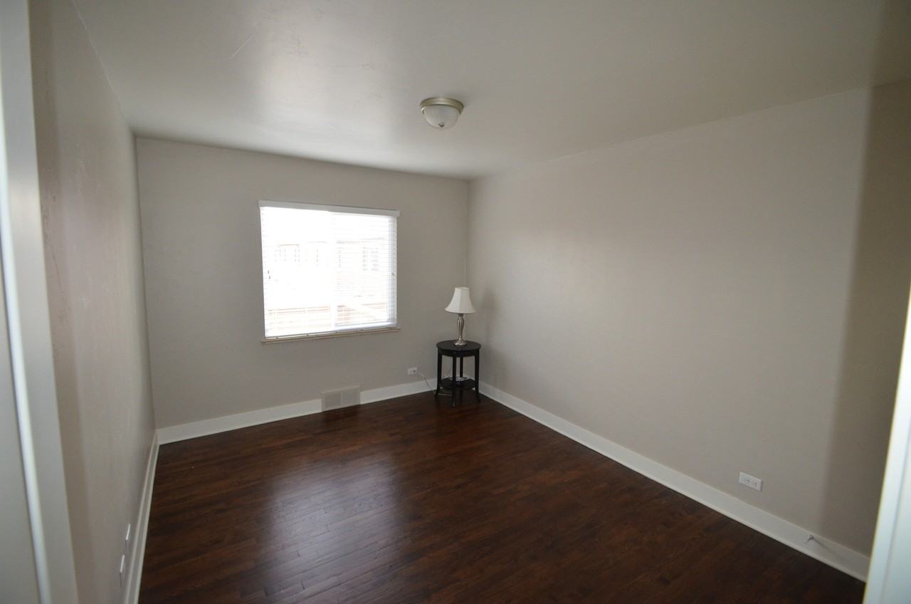 Monroe Gardens - Photo 5 of 21