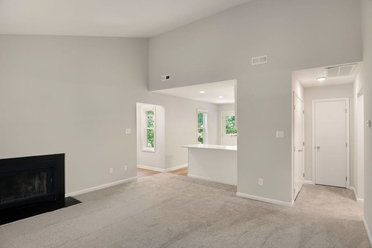 5339 Wayne St #D - Photo 3 of 20