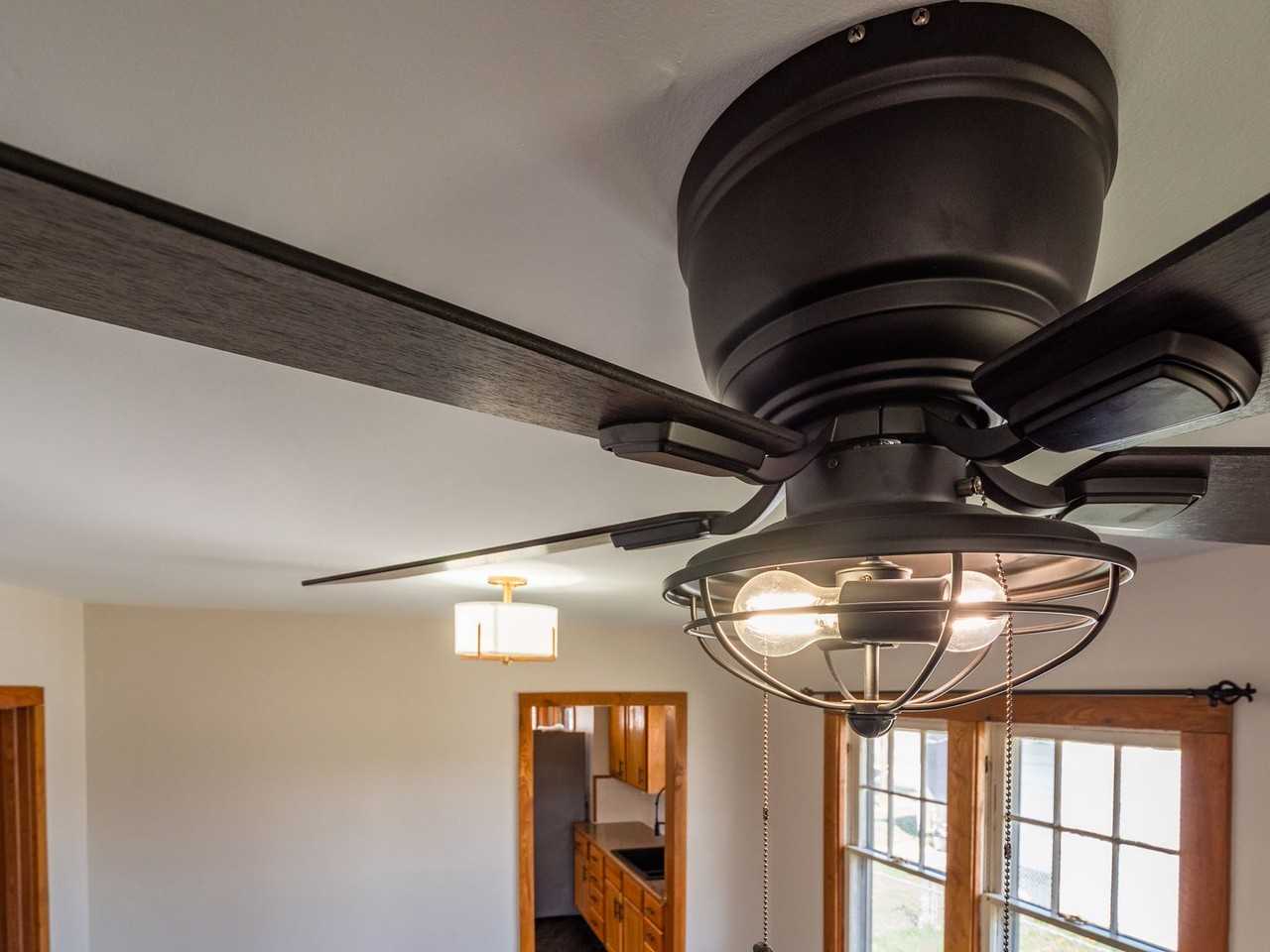 1208 L St Sw - Photo 5 of 18