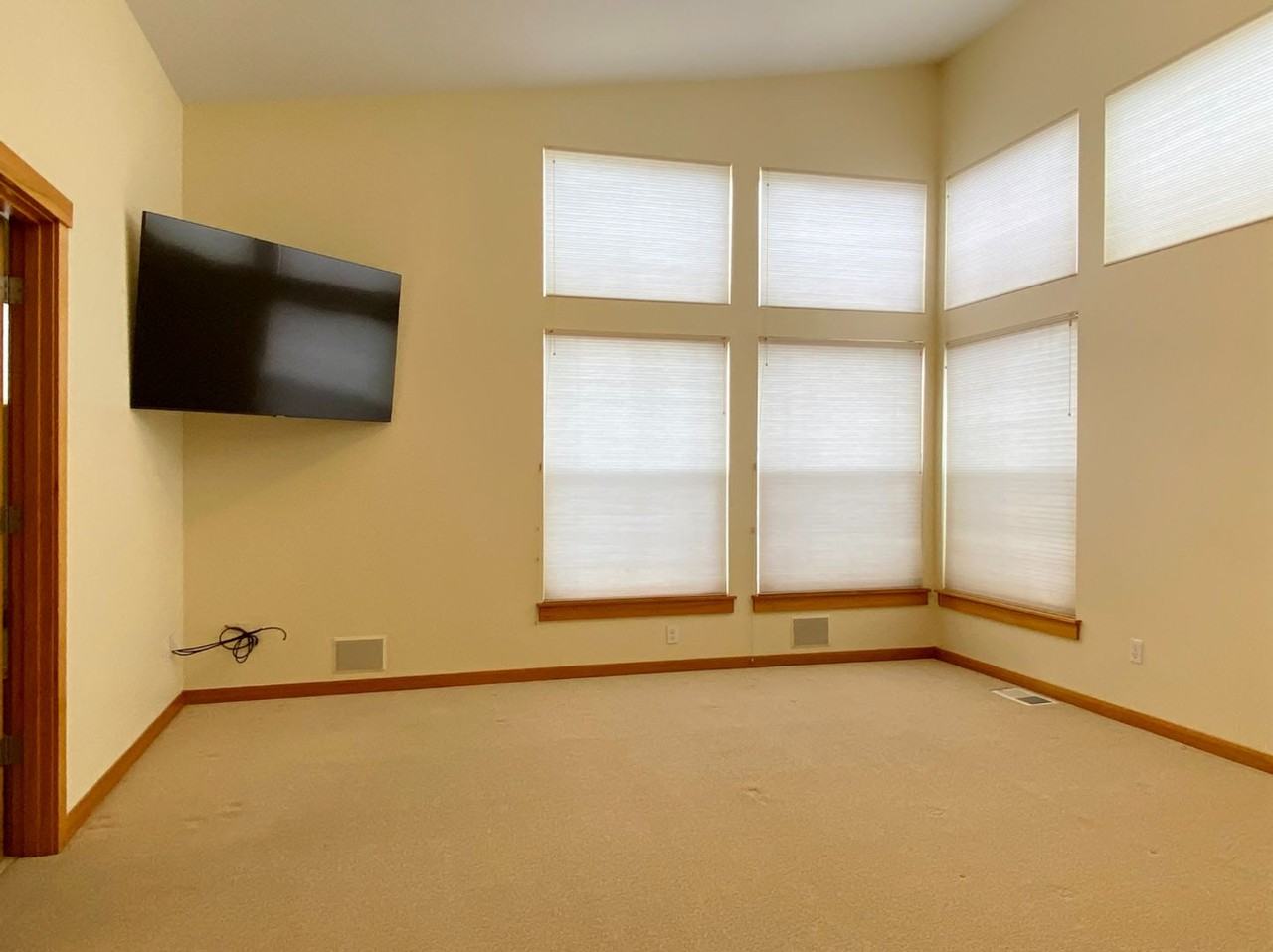 185 Eagle Crest Dr - Photo 7 of 21