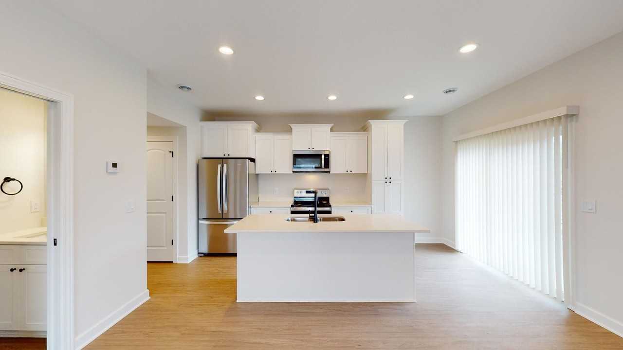 986 Willow Pl - Photo 2 of 31