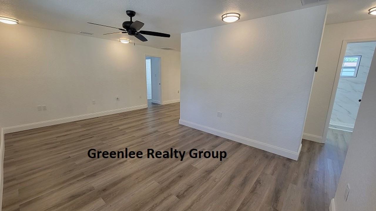 9517 Marlinton Ln - Photo 3 of 24