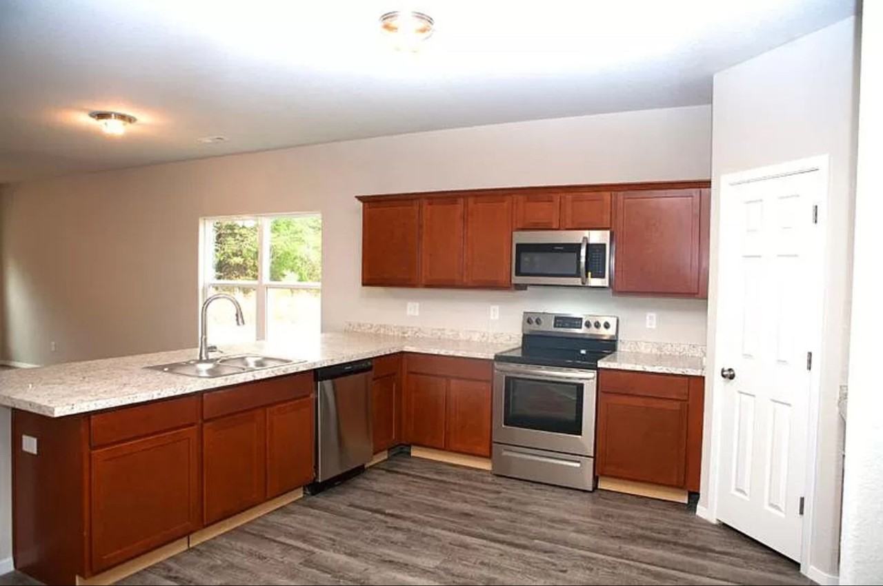 4702 W Hoover Loop - Photo 3 of 11