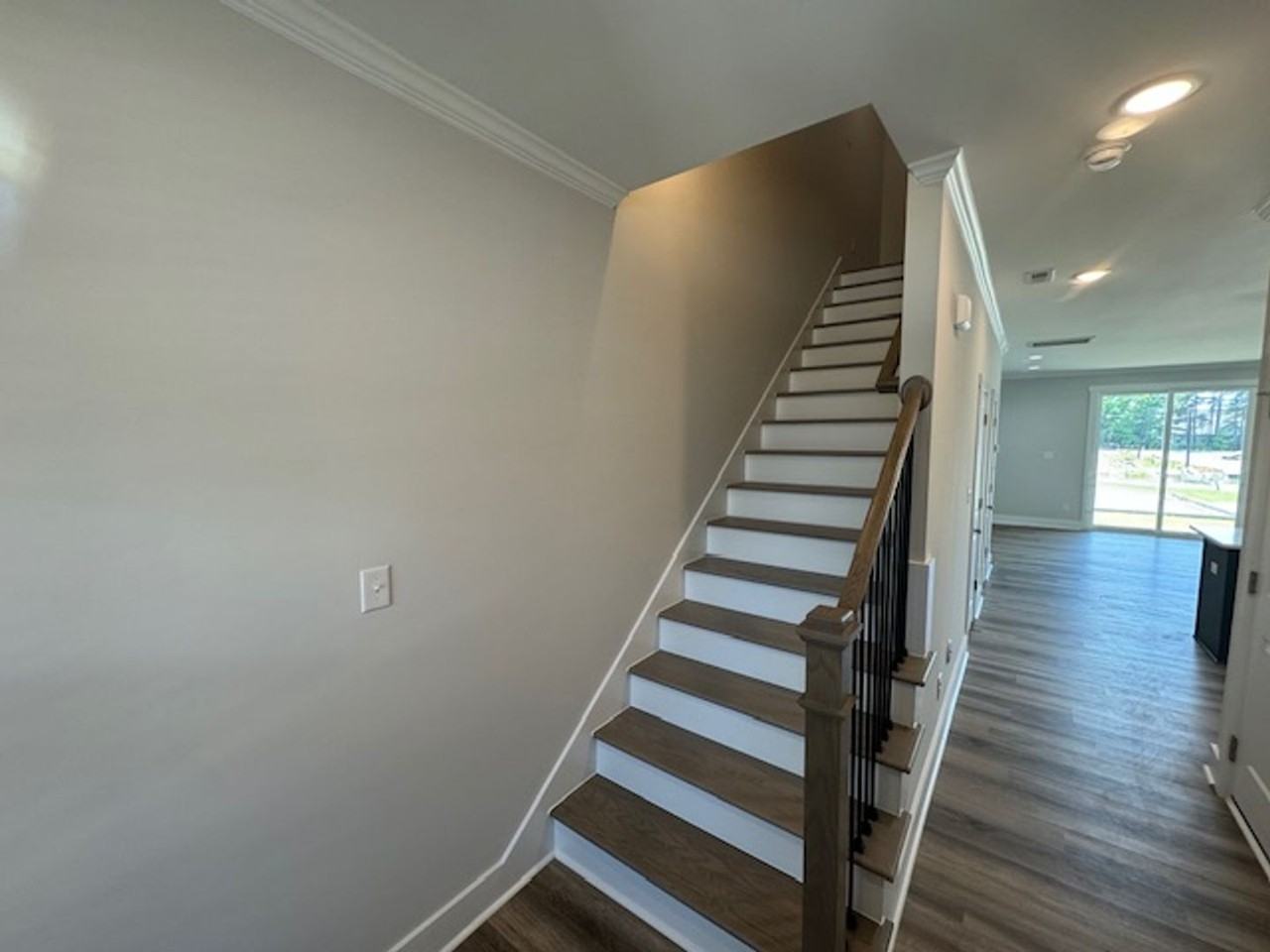 714 Jamescroft Way - Photo 3 of 25