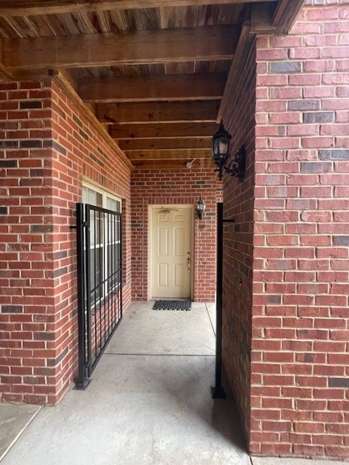 4801 Lyons View Pike - Photo 2 of 14
