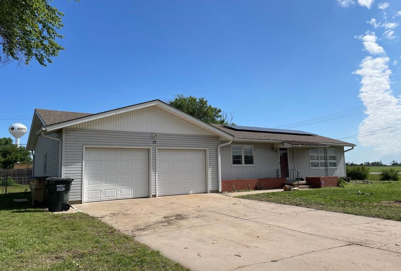 12 E Salina Dr - Photo 2 of 23