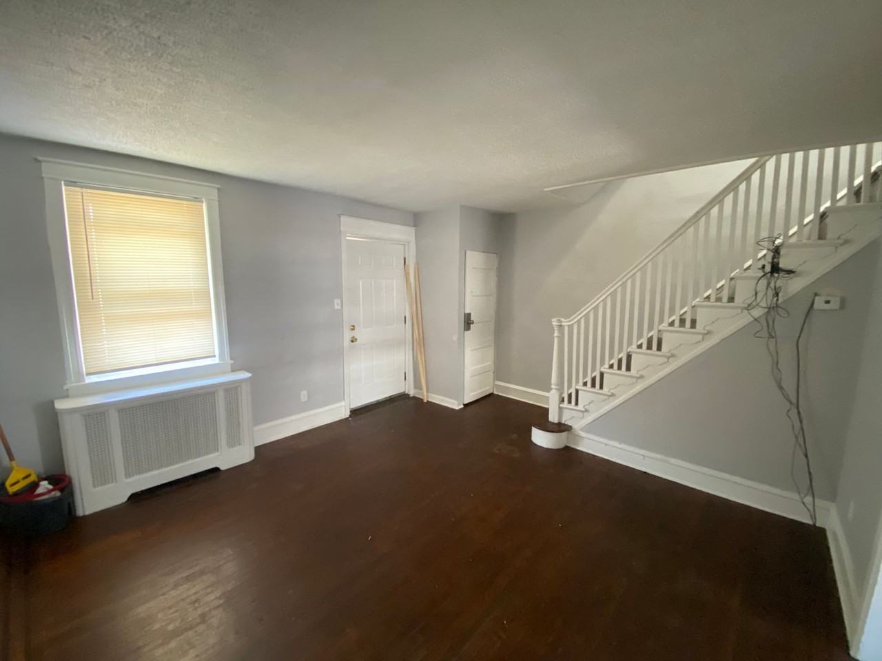 7125 Emerson Ave - Photo 2 of 10