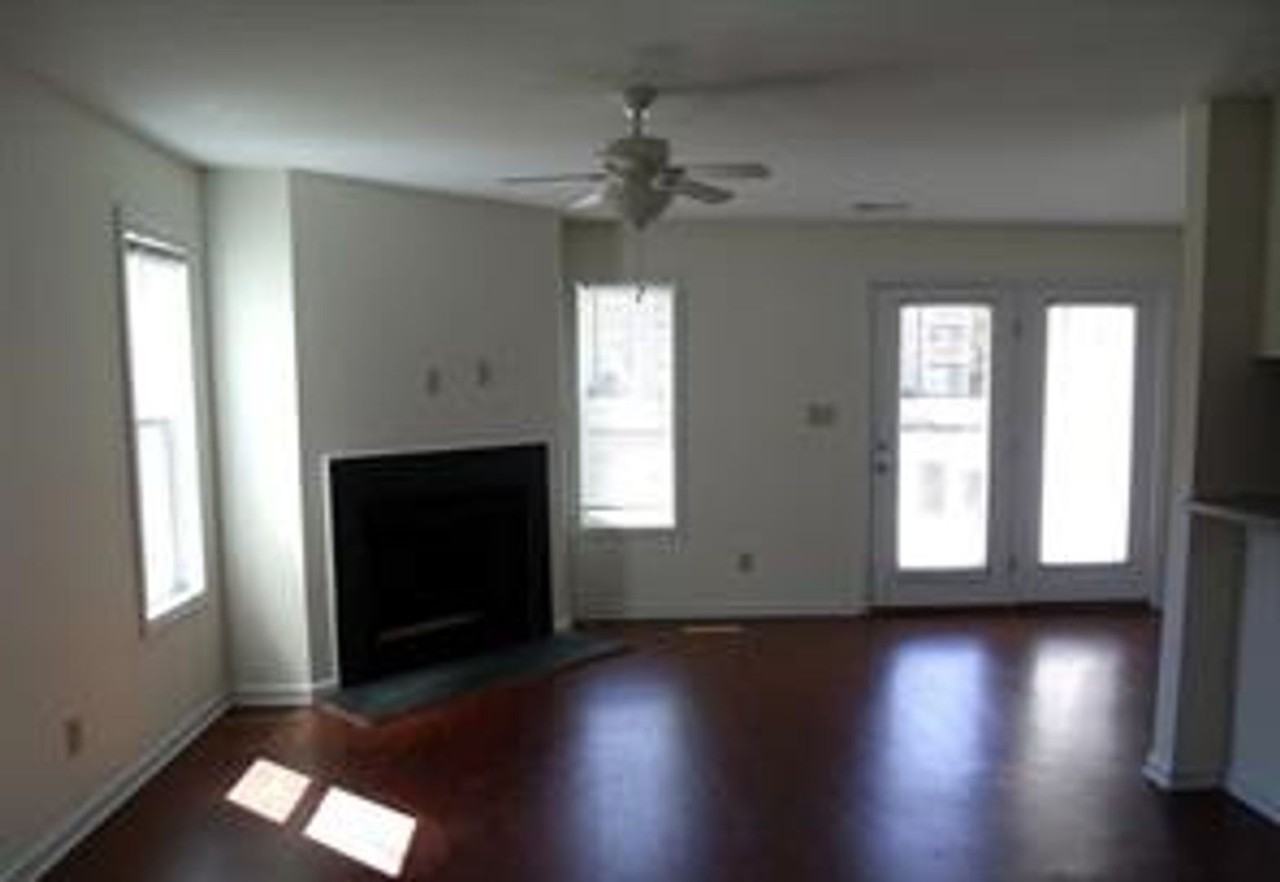 661 Bartons Landing Pl #2 - Photo 5 of 13