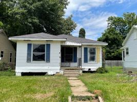 featured image of 3310 Lillian St