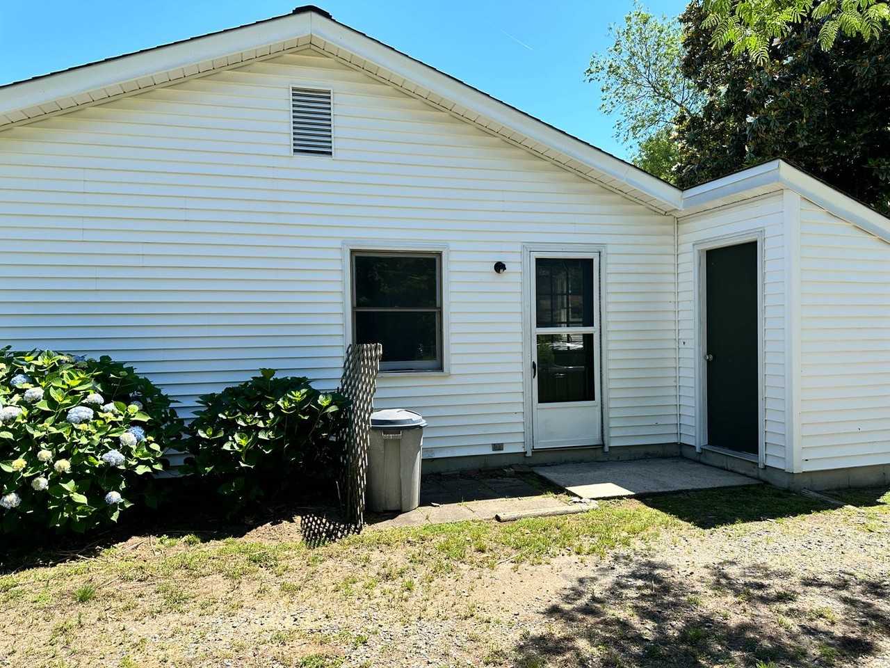 7451 Bellehaven Dr - Photo 2 of 12