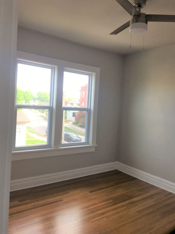 Gunboat Park Lofts - Photo 3 of 45