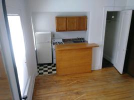 featured image of 21 W 14th St