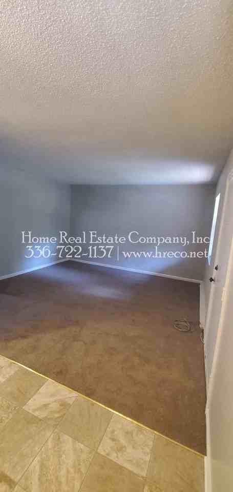 1400 West Academy Street #13 - Photo 3 of 9