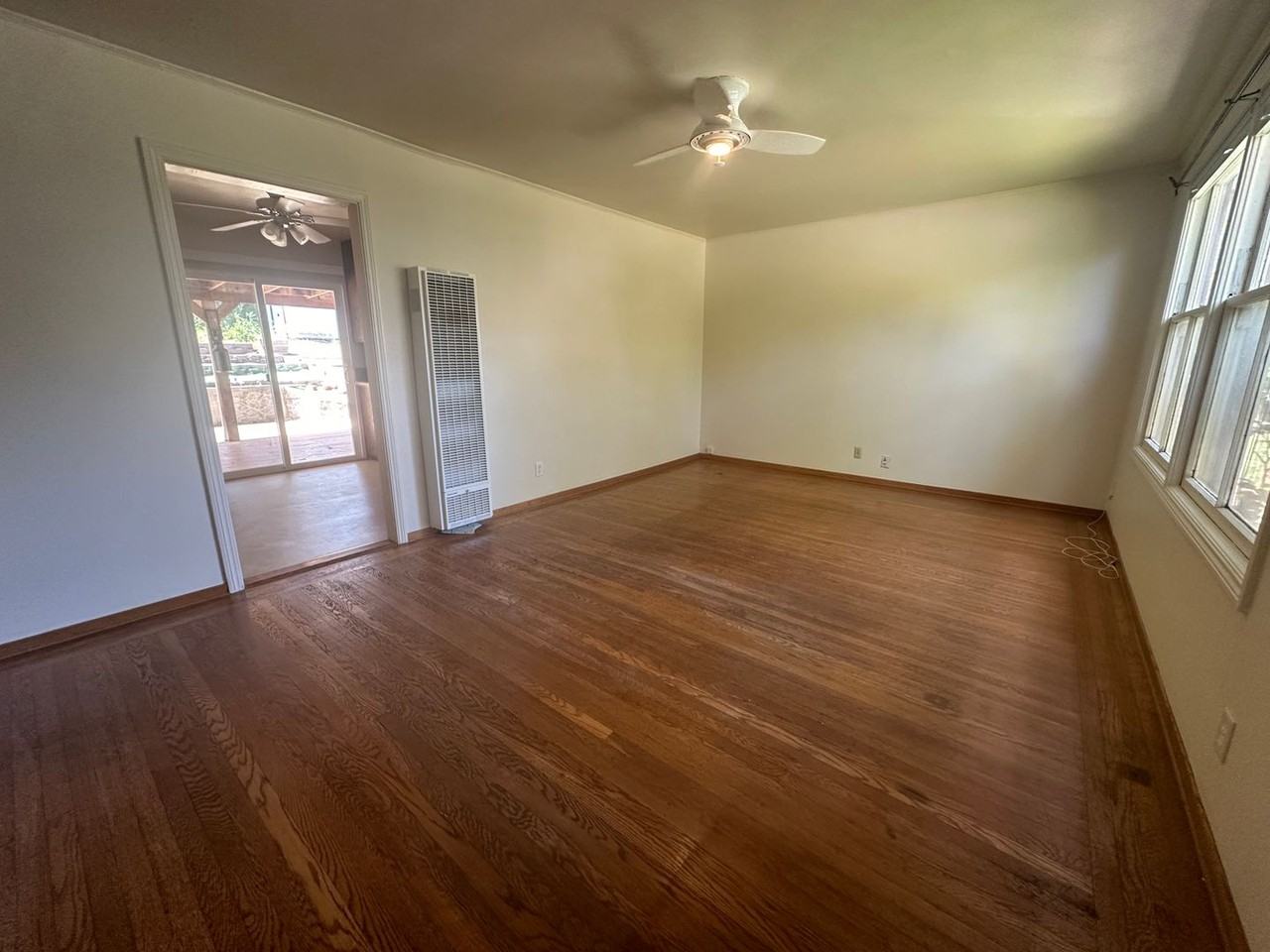 46 El Bonito Way - Photo 2 of 12