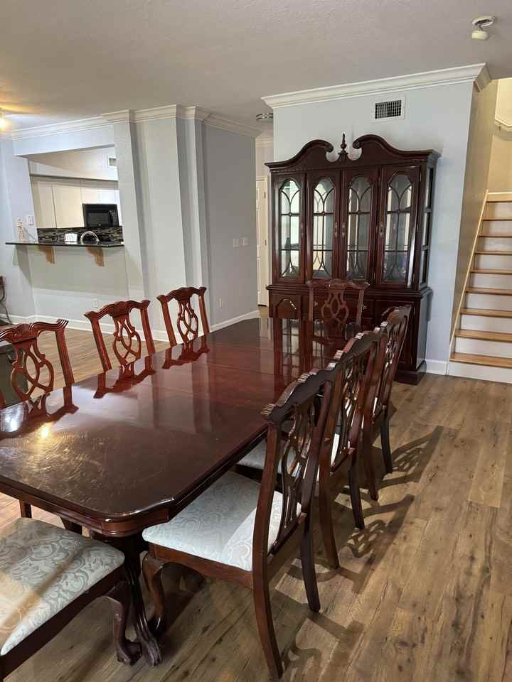 204 East South Street #1055 - Photo 4 of 19