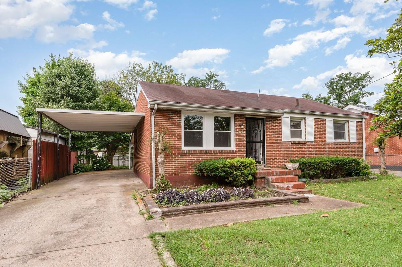 6117 Morrow Rd - Photo 2 of 15