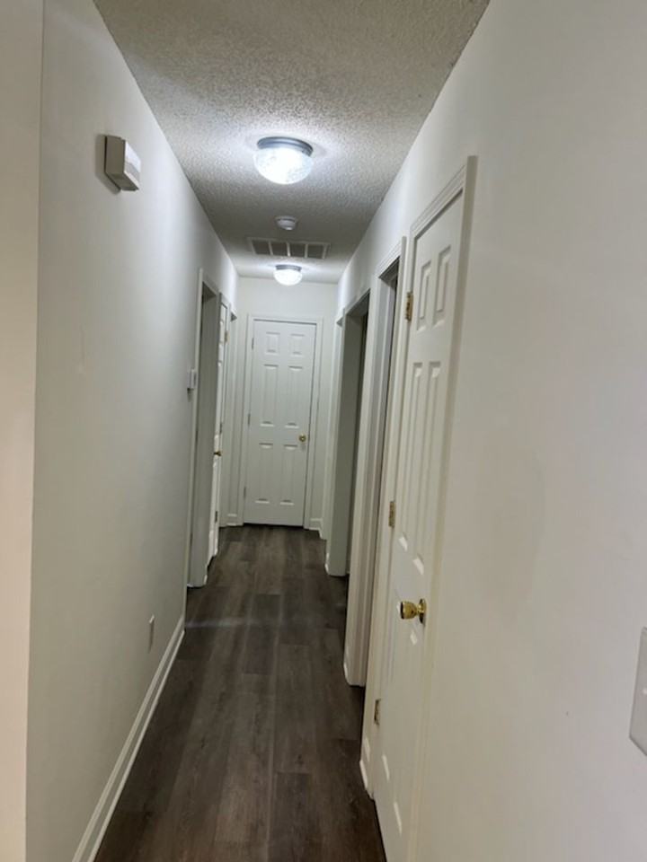1316 Ardmore Dr - Photo 6 of 12