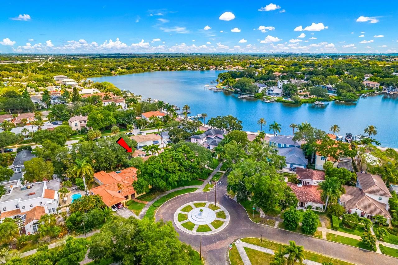 205 Granada St - Photo 2 of 50