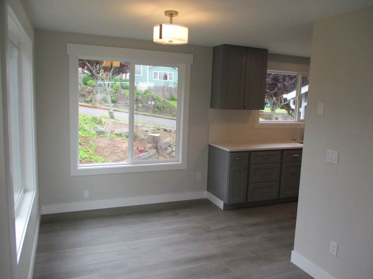 5401 N Court St #A - Photo 5 of 29