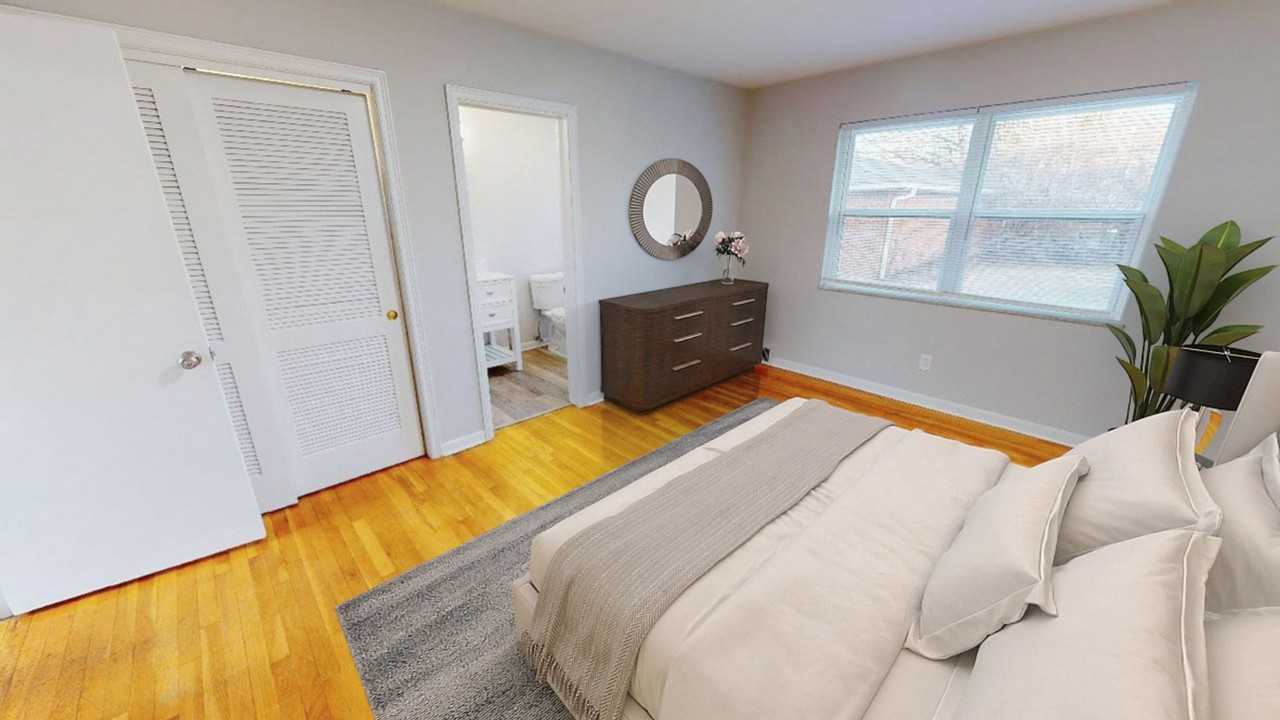 1794 Ridgecliff Rd - Photo 2 of 20