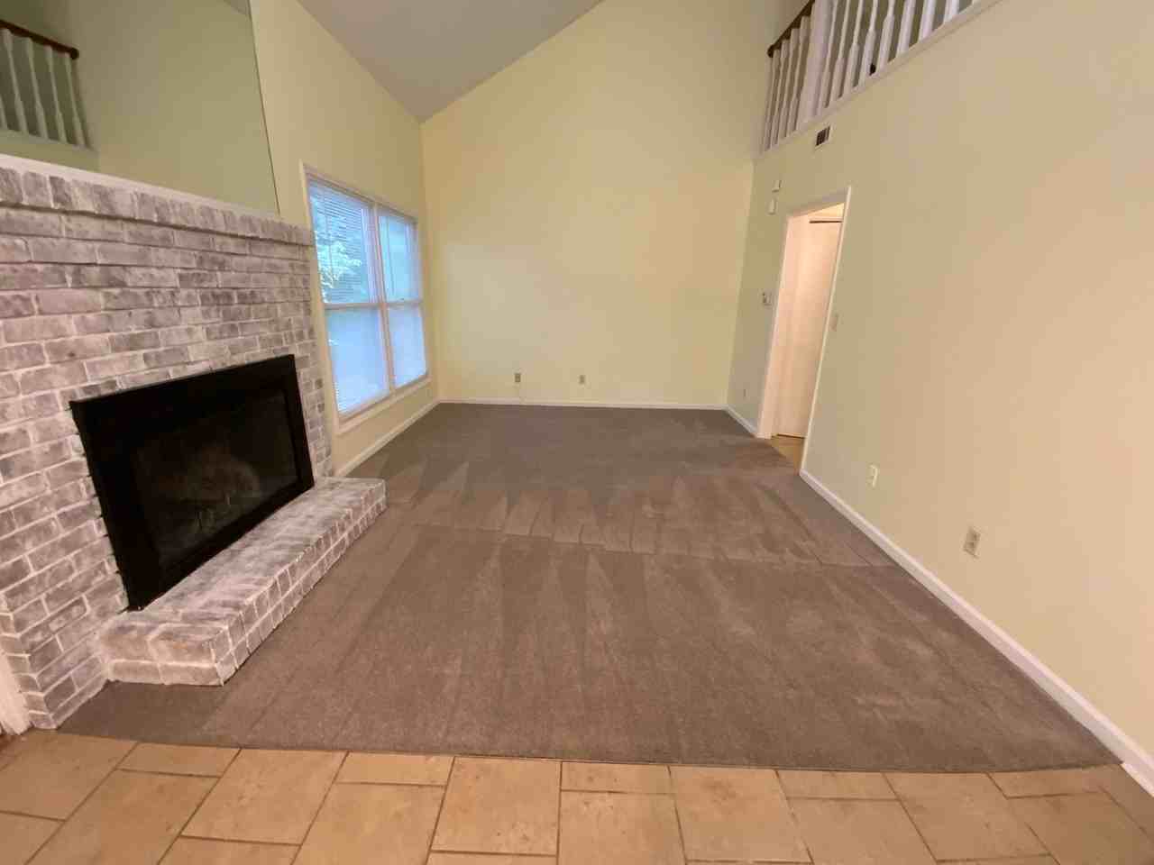 8 & 14 Westridge Circle - Photo 3 of 19