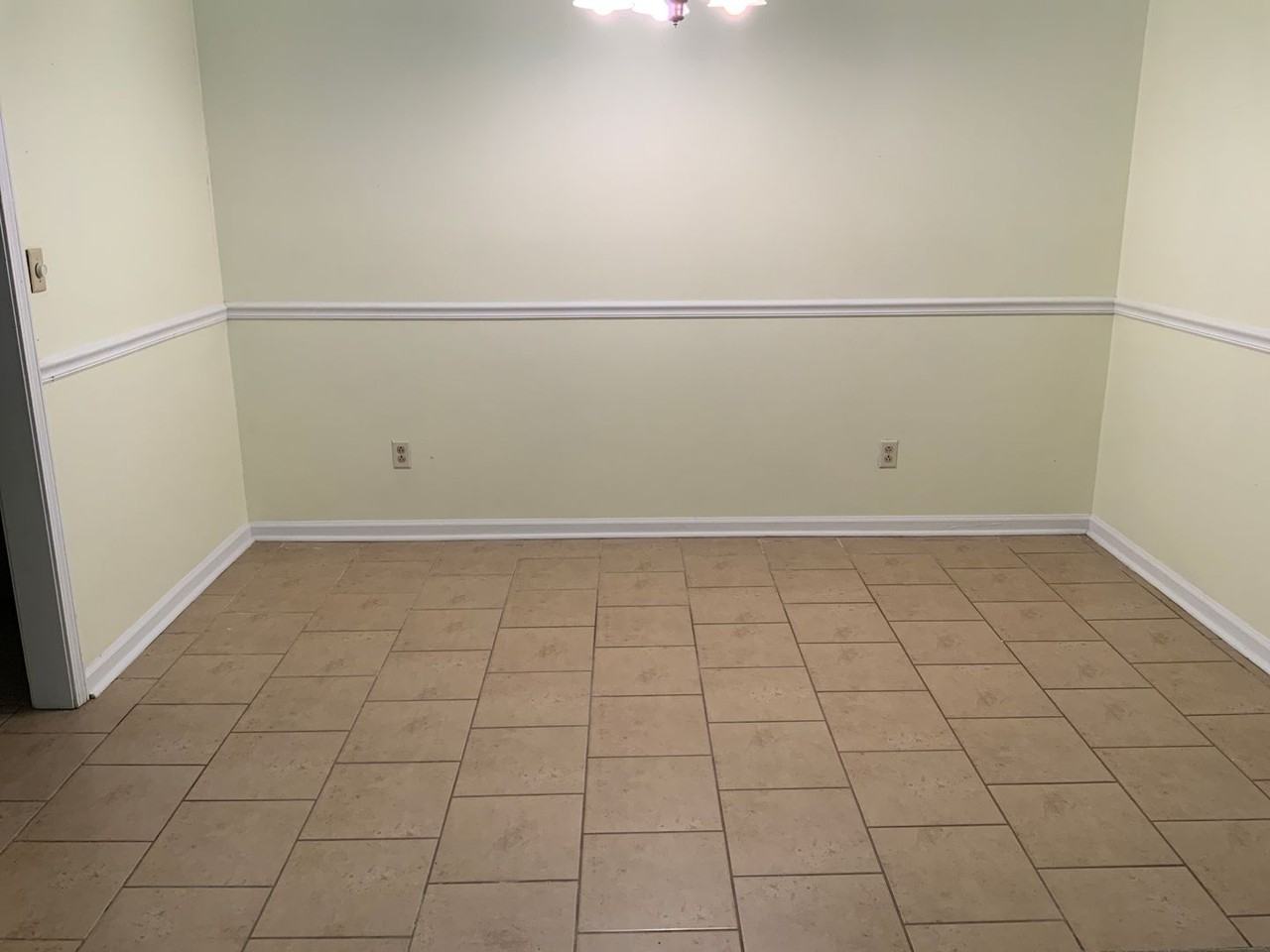 8 & 14 Westridge Circle - Photo 4 of 19