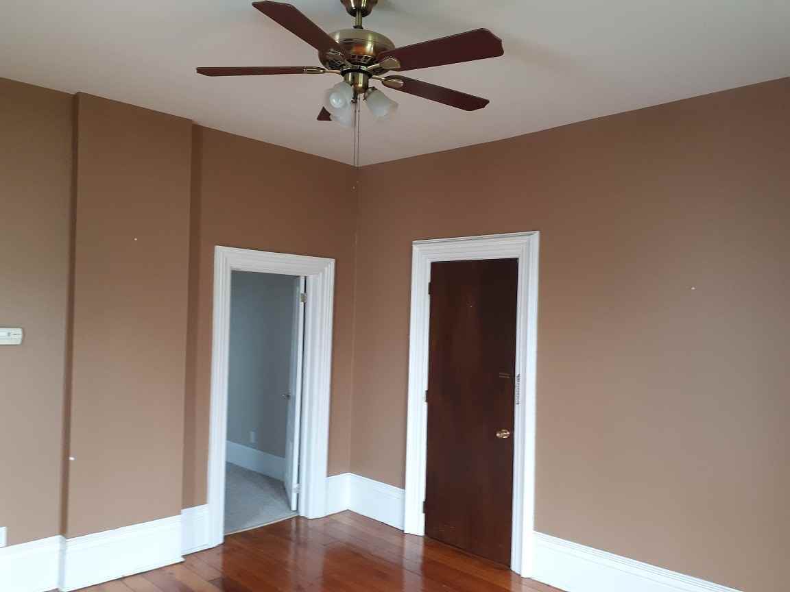 184 Christina St S #2 - Photo 3 of 8