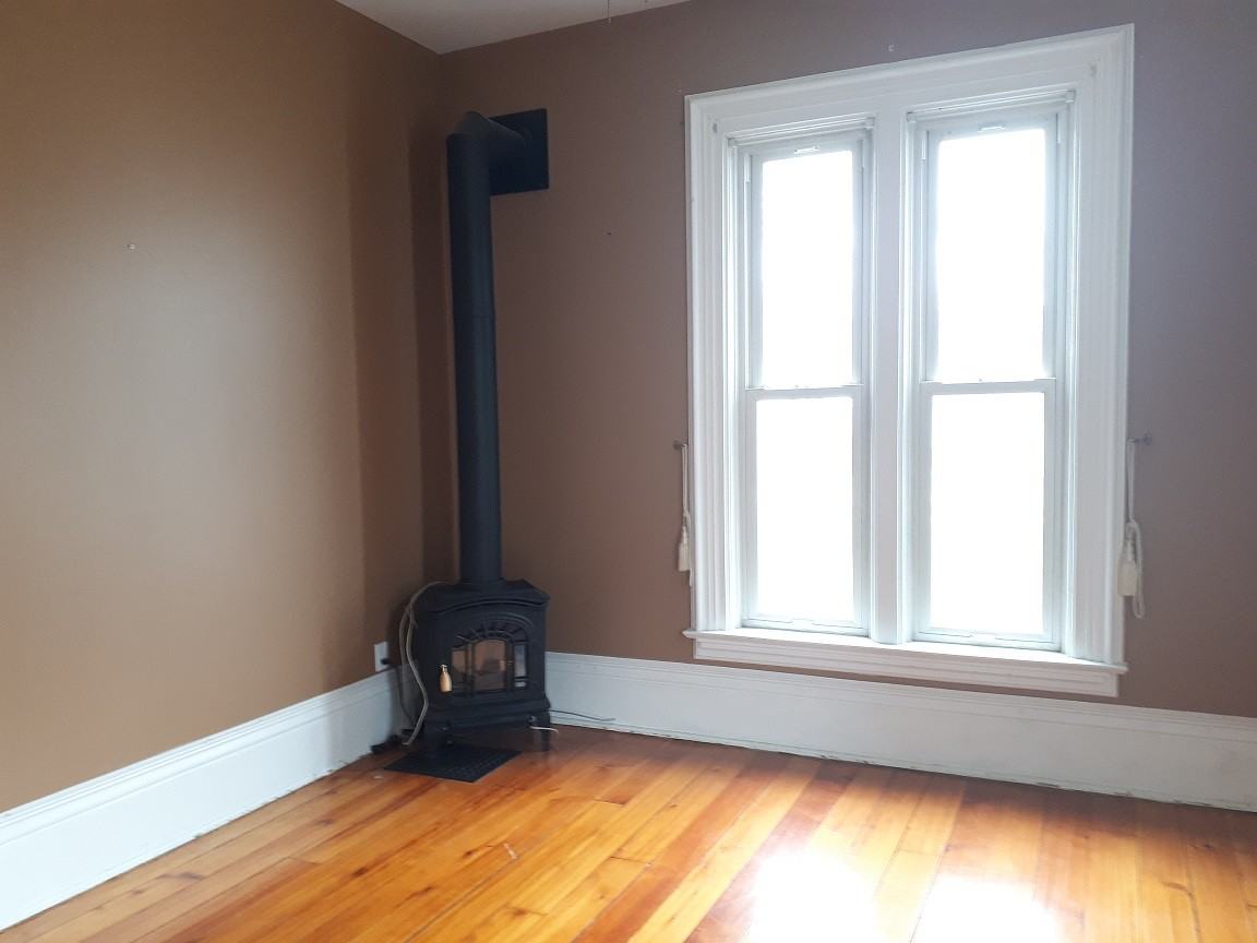 184 Christina St S #2 - Photo 2 of 8