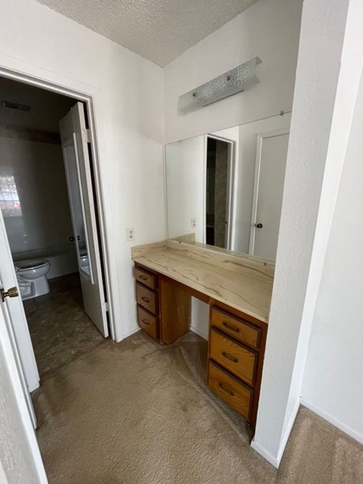 1110 Musken Rd - Photo 2 of 16