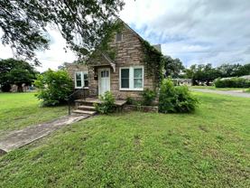 2500 Ne 11th St - Photo 1 of 1
