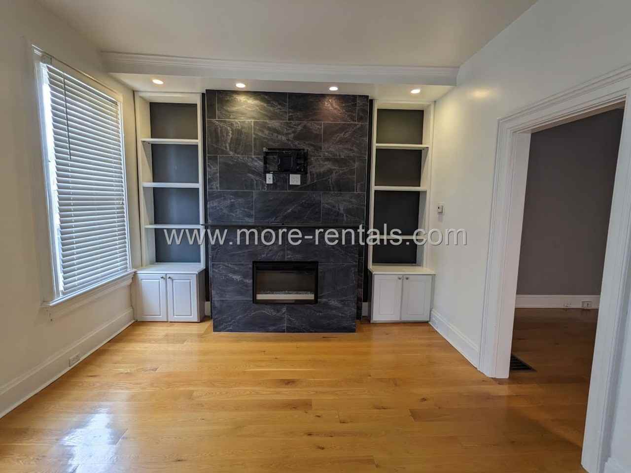 777 S 3rd St - Photo 3 of 20