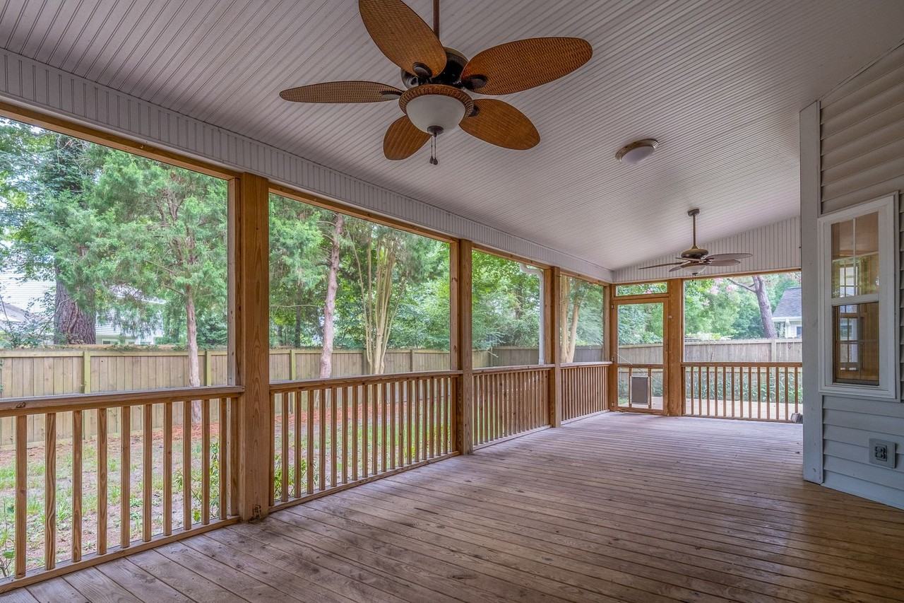 1561 Glen Erin Dr - Photo 6 of 26
